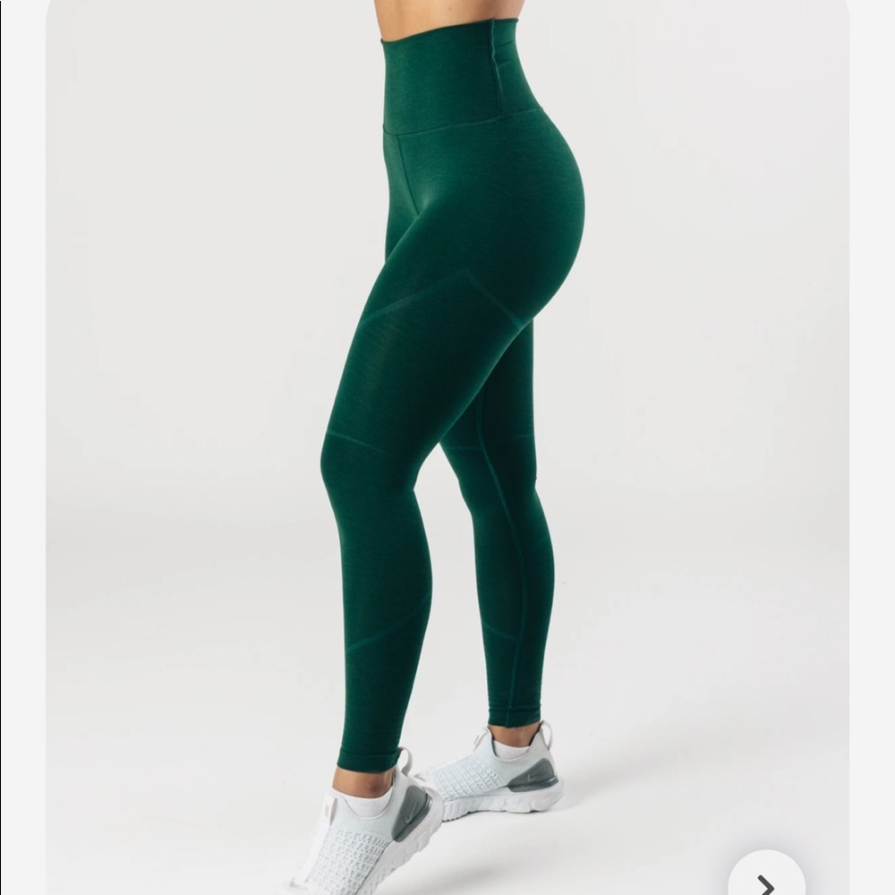 Alphalete OG Revival Legging
